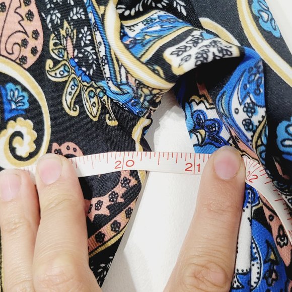 💕New Directions Blouse Shirt Top Multicolor Stretch Paisley Print V-Neckline - Picture 8 of 8
